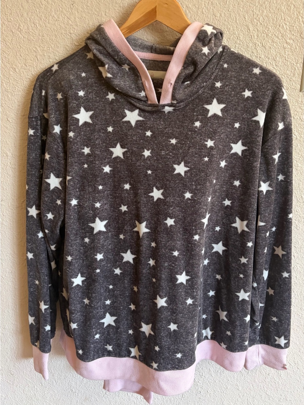 Cuddl Duds Cozy Star Print Hoodie pajamas set Gray with Pink Trim size M